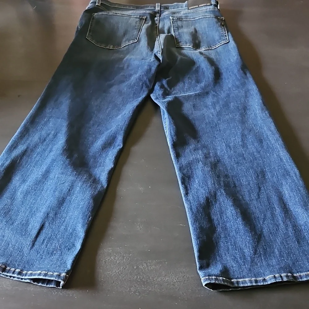Modern American Blue Jeans - Picture 4 of 4